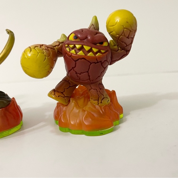 Lot of 4 Skylanders Ignitor Hot Head Flameslinger Eruptor Toys - Picture 2 of 16